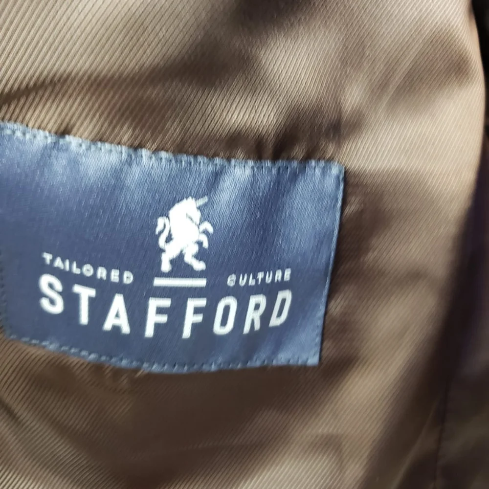 Stafford Signature Brown Sport's Coat - Picture 5 of 12